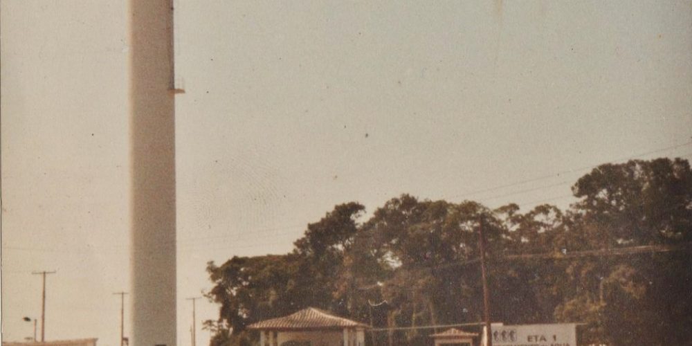 1985 - Primeira estação de tratamento de água da Riviera.